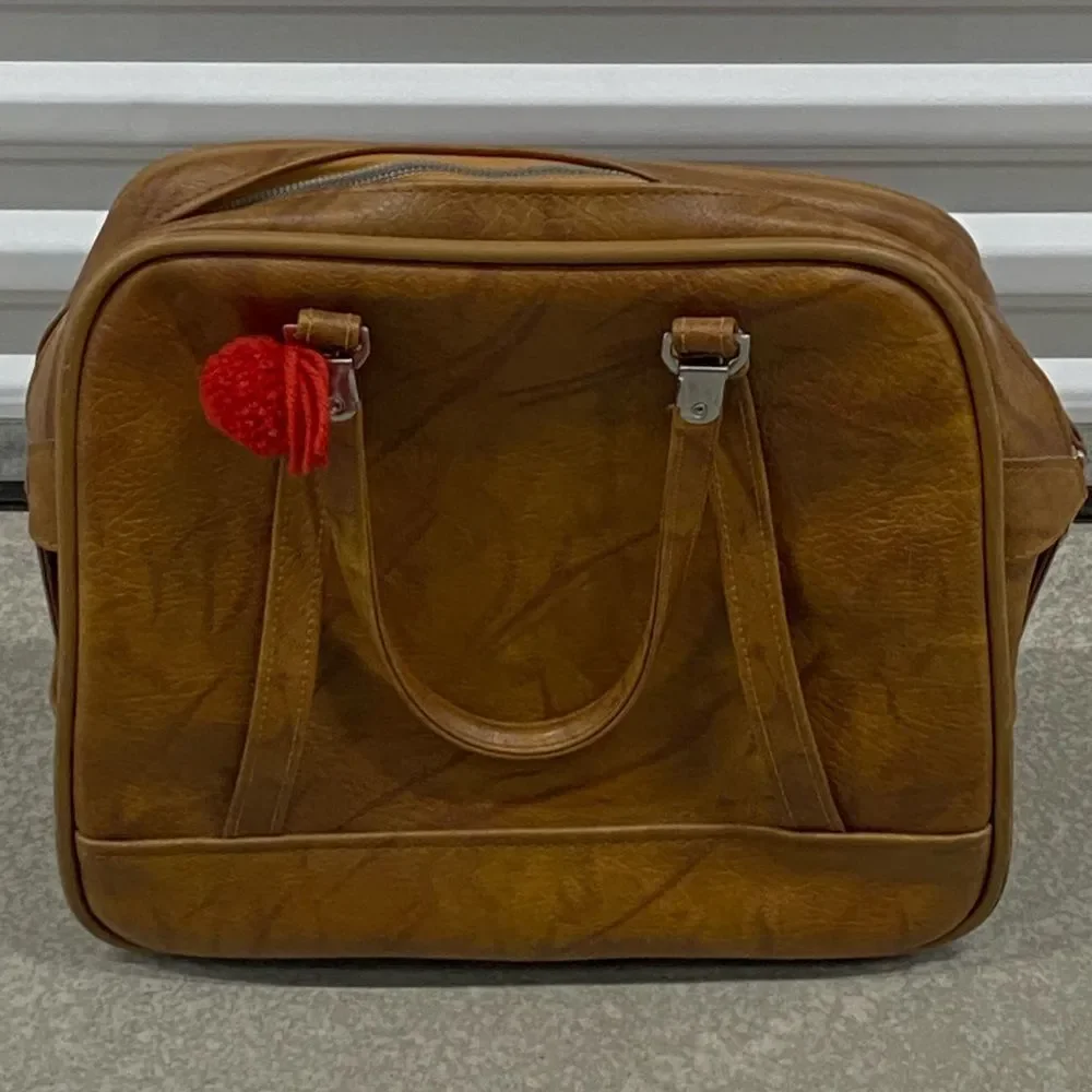 Vintage American Tourister Brown Camel Leather Bag